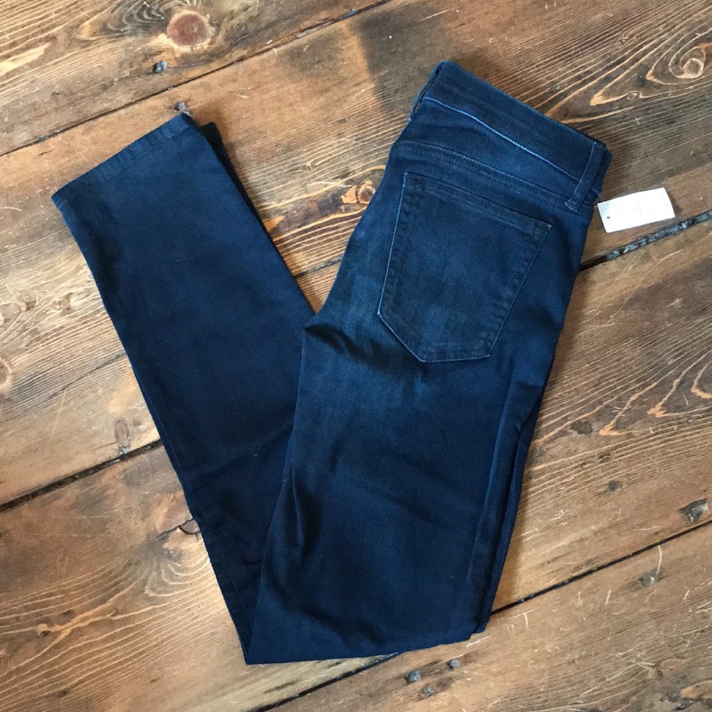 GAP Slim Straight Leg Jeans